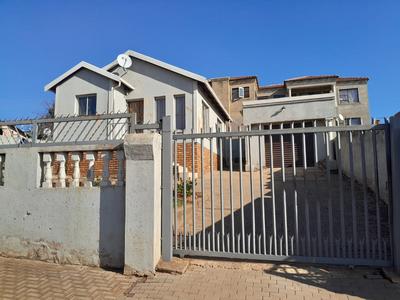 House For Sale in Atteridgeville, Atteridgeville