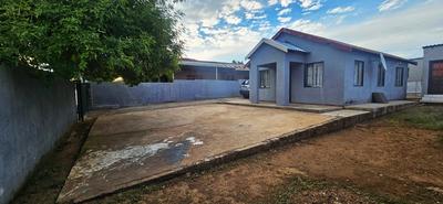 House For Sale in Lotus Gardens, Pretoria