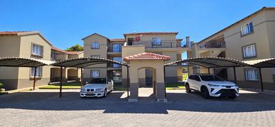 Apartment / Flat For Sale in Queenswood, Pretoria