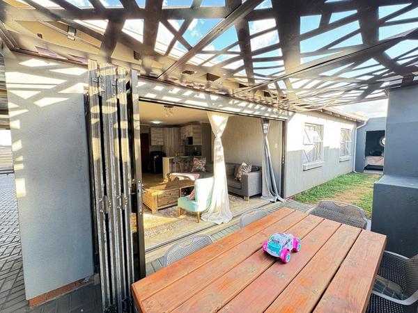 House For Sale in Lotus Gardens, Pretoria