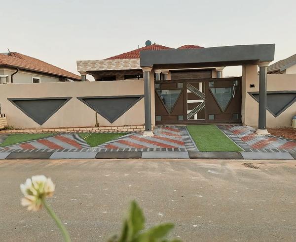 House For Sale in Alliance, Benoni