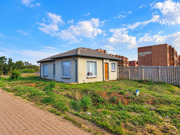 House For Sale in Lotus Gardens, Pretoria